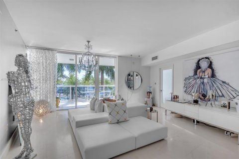 Condo in Miami Beach, Florida, 3 bedrooms  № 1967523 - photo 5