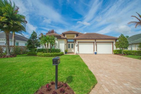 House in Vero Beach, Florida 3 bedrooms, 244.24 sq.m. № 2086871
