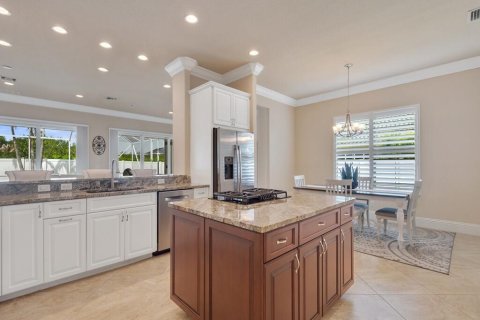 House in Vero Beach, Florida 3 bedrooms, 244.24 sq.m. № 2086871 - photo 4