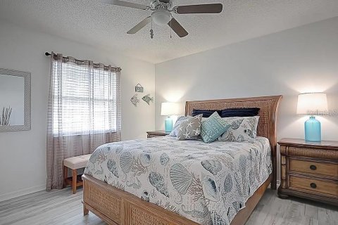 Casa en venta en Lady Lake, Florida, 2 dormitorios, 96.62 m2 № 1677673 - foto 20