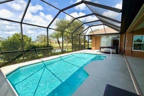 House in Rotonda, Florida 3 bedrooms, 202.9 sq.m. № 1913658 - photo 2