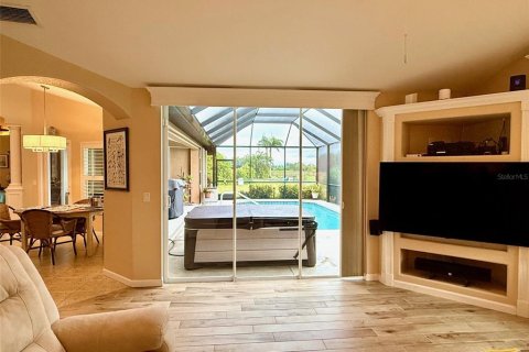 House in Rotonda, Florida 3 bedrooms, 202.9 sq.m. № 1913658 - photo 4