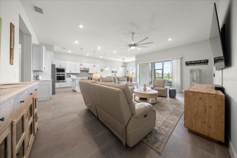 Casa en venta en Ocala, Florida, 3 dormitorios, 234.39 m2 № 2121993 - foto 26