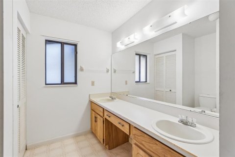 Villa ou maison à vendre à Palm Coast, Floride: 4 chambres, 218.88 m2 № 2419697 - photo 10