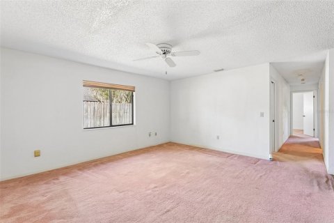 Villa ou maison à vendre à Palm Coast, Floride: 4 chambres, 218.88 m2 № 2419697 - photo 4
