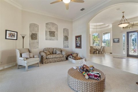 House in Port Charlotte, Florida 3 bedrooms, 396.23 sq.m. № 2330329 - photo 6