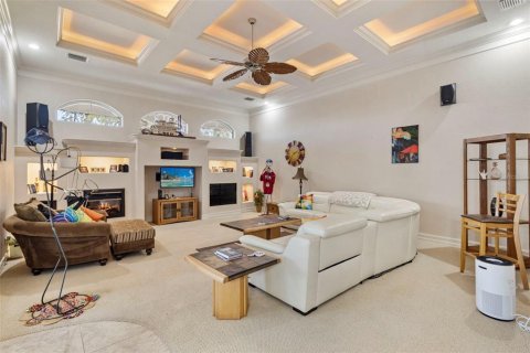 House in Port Charlotte, Florida 3 bedrooms, 396.23 sq.m. № 2330329 - photo 20