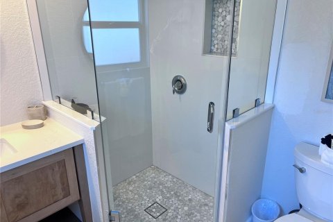 Villa ou maison à louer à Sarasota, Floride: 2 chambres, 110.55 m2 № 2108706 - photo 17