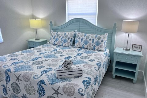 Villa ou maison à louer à Sarasota, Floride: 2 chambres, 110.55 m2 № 2108706 - photo 10