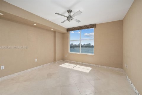 Condo in Miami Beach, Florida, 3 bedrooms  № 2078003 - photo 7
