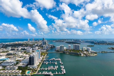 Condo in Miami Beach, Florida, 3 bedrooms  № 2078003 - photo 18