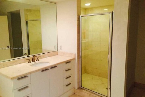 Condo in North Miami, Florida, 3 bedrooms  № 1893292 - photo 18