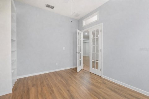 Villa ou maison à vendre à Apopka, Floride: 4 chambres, 284.56 m2 № 2142018 - photo 12