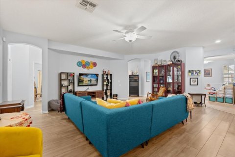 Villa ou maison à vendre à Apopka, Floride: 4 chambres, 284.56 m2 № 2142018 - photo 18