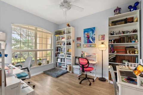 Villa ou maison à vendre à Apopka, Floride: 4 chambres, 284.56 m2 № 2142018 - photo 9