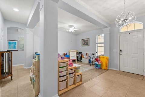 Villa ou maison à vendre à Apopka, Floride: 4 chambres, 284.56 m2 № 2142018 - photo 3