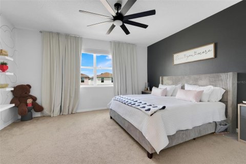 House in Winter Garden, Florida 4 bedrooms, 208.84 sq.m. № 1898700 - photo 19