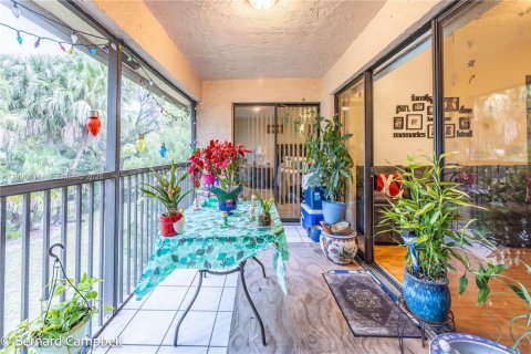 Townhouse in Coconut Creek, Florida 2 bedrooms, 93.83 sq.m. № 2058856 - photo 20