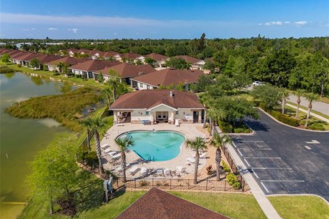 House in Punta Gorda, Florida 2 bedrooms, 121.79 sq.m. № 1904217 - photo 19