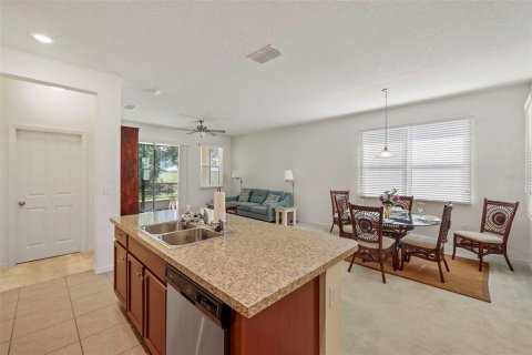 House in Punta Gorda, Florida 2 bedrooms, 121.79 sq.m. № 1904217 - photo 8
