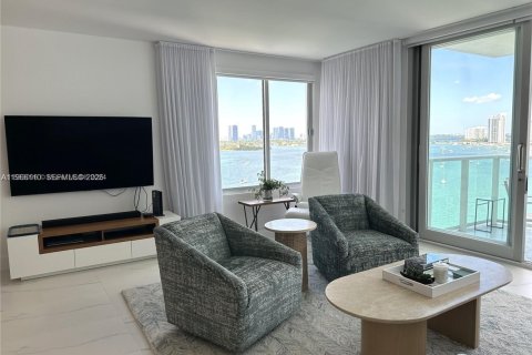 Condominio en venta en Miami Beach, Florida, 1 dormitorio, 89.37 m2 № 2031909 - foto 12