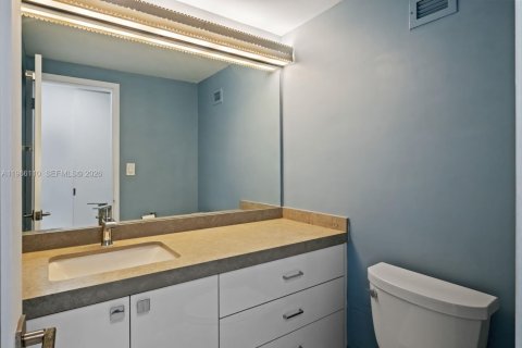 Condominio en venta en Miami Beach, Florida, 1 dormitorio, 89.37 m2 № 2031909 - foto 25