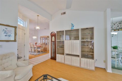 Condominio en venta en Sun City Center, Florida, 2 dormitorios, 143.35 m2 № 1894832 - foto 7