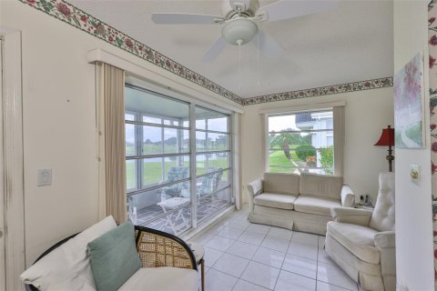 Condominio en venta en Sun City Center, Florida, 2 dormitorios, 143.35 m2 № 1894832 - foto 15