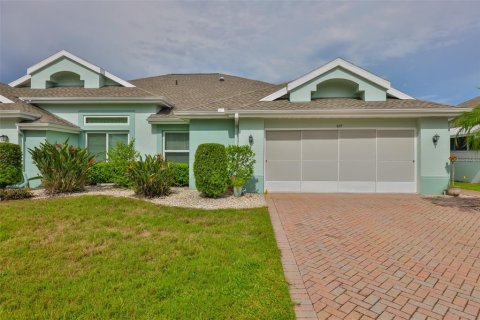 Condominio en venta en Sun City Center, Florida, 2 dormitorios, 143.35 m2 № 1894832 - foto 1