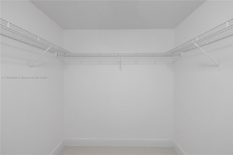 Купить кондоминиум в Майами, Флорида 2 спальни, 128.21м2, № 1943996 - фото 26