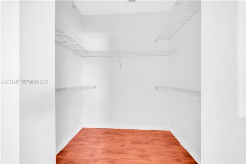 Casa en venta en Homestead, Florida, 3 dormitorios, 157.28 m2 № 2274705 - foto 13