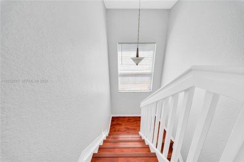Casa en venta en Homestead, Florida, 3 dormitorios, 157.28 m2 № 2274705 - foto 28