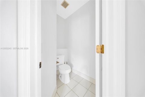 Casa en venta en Homestead, Florida, 3 dormitorios, 157.28 m2 № 2274705 - foto 18