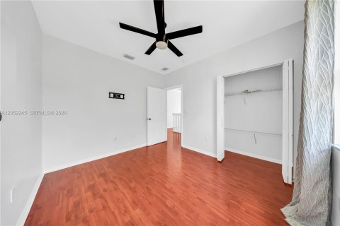 Casa en venta en Homestead, Florida, 3 dormitorios, 157.28 m2 № 2274705 - foto 16