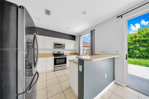 Casa en venta en Homestead, Florida, 3 dormitorios, 157.28 m2 № 2274705 - foto 6