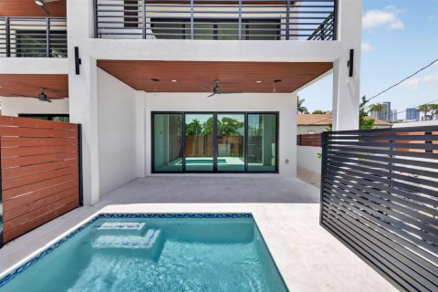 Touwnhouse à louer à Fort Lauderdale, Floride: 4 chambres, 238.29 m2 № 2191675 - photo 29