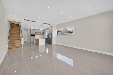 Touwnhouse à louer à Fort Lauderdale, Floride: 4 chambres, 238.29 m2 № 2191675 - photo 21