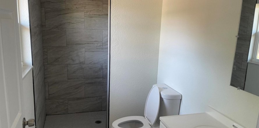 Villa ou maison à Okeechobee, Floride 3 chambres, 133.04 m2 № 1209253