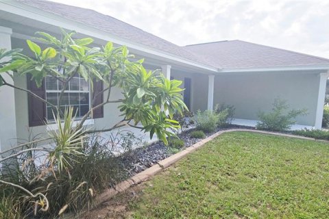 Villa ou maison à vendre à Winter Haven, Floride: 3 chambres, 160.54 m2 № 1887131 - photo 5