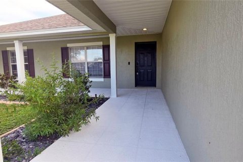 Villa ou maison à vendre à Winter Haven, Floride: 3 chambres, 160.54 m2 № 1887131 - photo 2