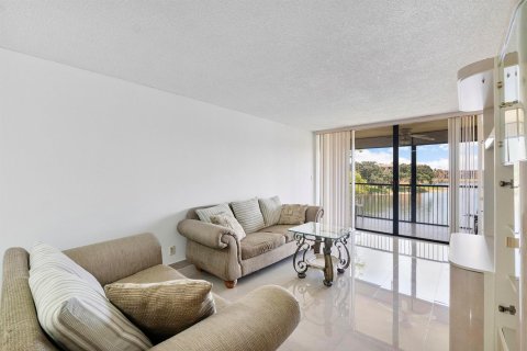 Condominio en venta en Margate, Florida, 2 dormitorios, 101.26 m2 № 2241540 - foto 9