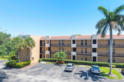 Condominio en venta en Margate, Florida, 2 dormitorios, 101.26 m2 № 2241540 - foto 25
