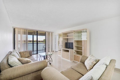 Condominio en venta en Margate, Florida, 2 dormitorios, 101.26 m2 № 2241540 - foto 10