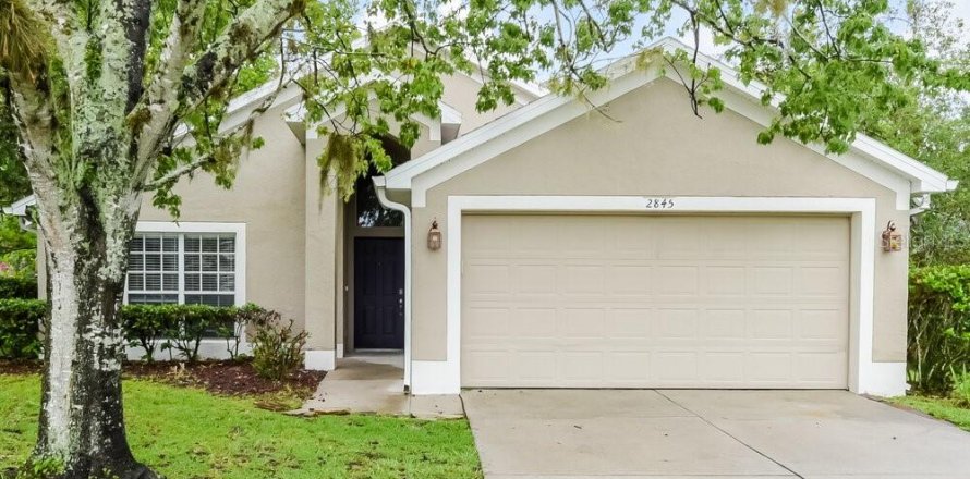 Villa ou maison à Oviedo, Floride 3 chambres, 130.99 m2 № 1866761