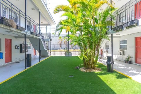 Appartement à Saint Petersburg, Floride 3 pièces, 37.16 m2 № 2419893