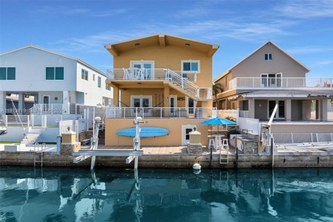 Casa en venta en Tavernier, Florida, 3 dormitorios, 246.93 m2 № 2033542 - foto 16