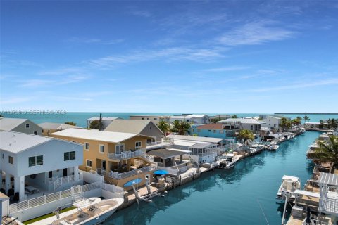 Casa en venta en Tavernier, Florida, 3 dormitorios, 246.93 m2 № 2033542 - foto 14
