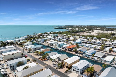 Casa en venta en Tavernier, Florida, 3 dormitorios, 246.93 m2 № 2033542 - foto 8