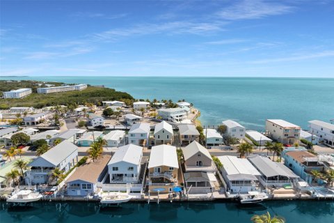 Casa en venta en Tavernier, Florida, 3 dormitorios, 246.93 m2 № 2033542 - foto 10