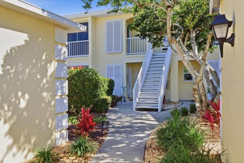 Condo in Venice, Florida, 2 bedrooms  № 2100655 - photo 29